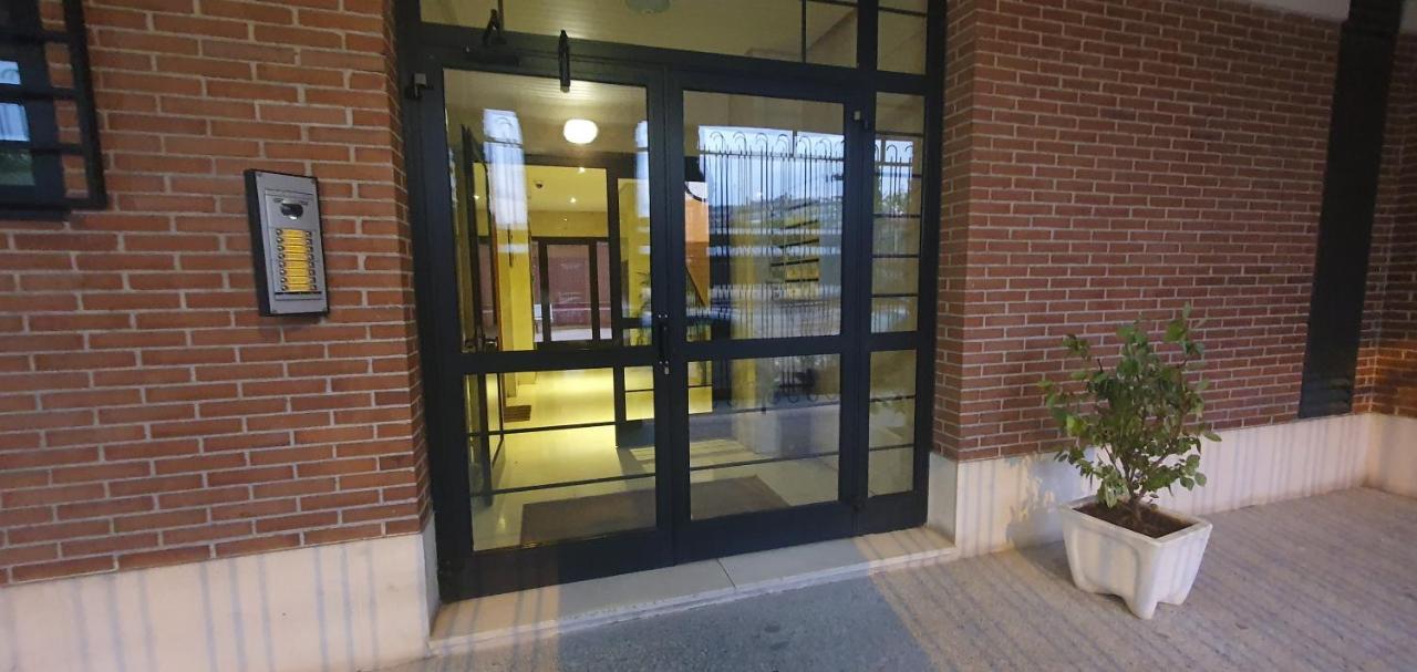 Rooms Suite Planetario Madrid Exterior foto